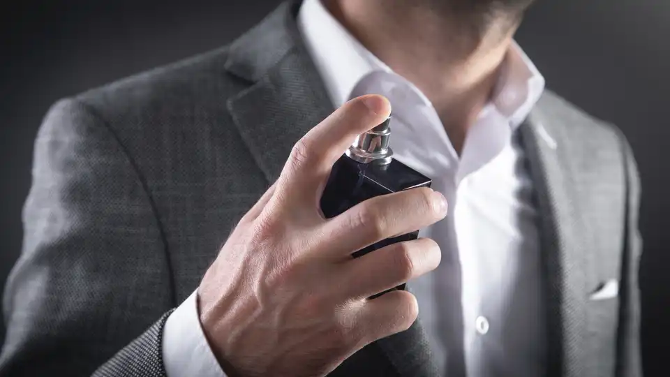 парфуми для чоловіка