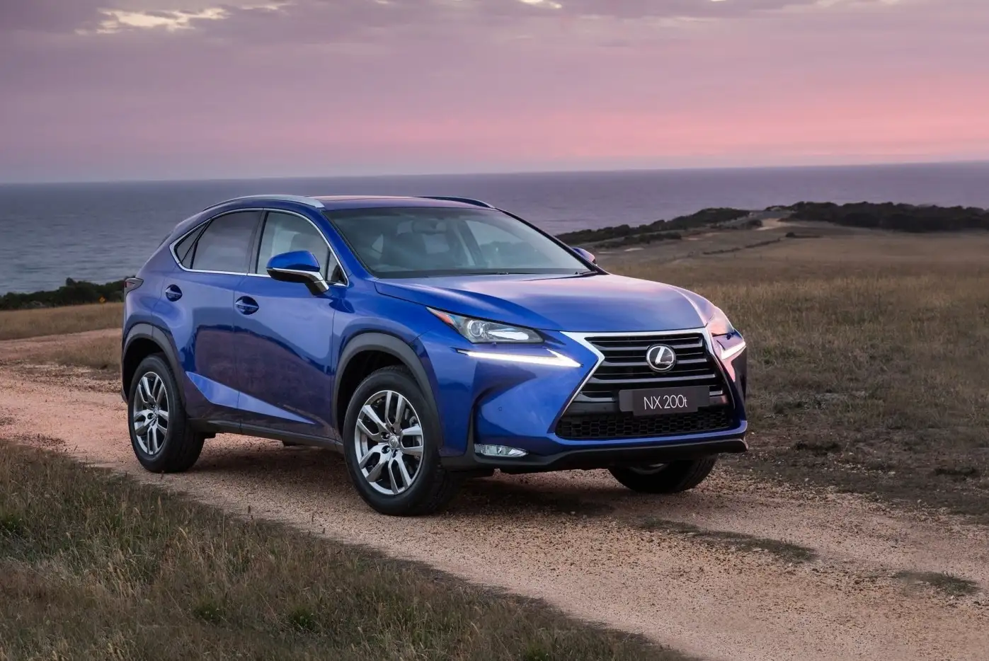 Lexus NX200