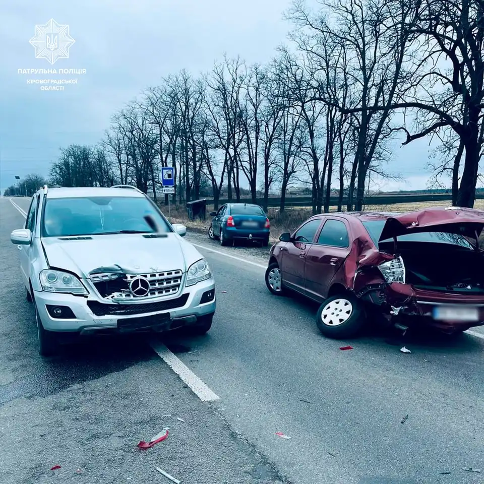 ДТП за участі Mercedes і Chevolet в Кіровоградській області