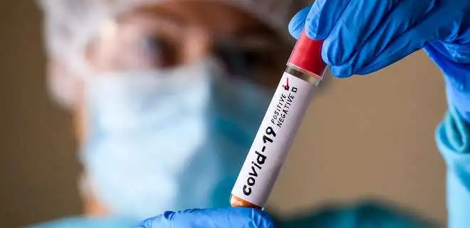За добу в Україні зафіксували понад 4,5 тисячі випадків захворювання на коронавірус фото 1