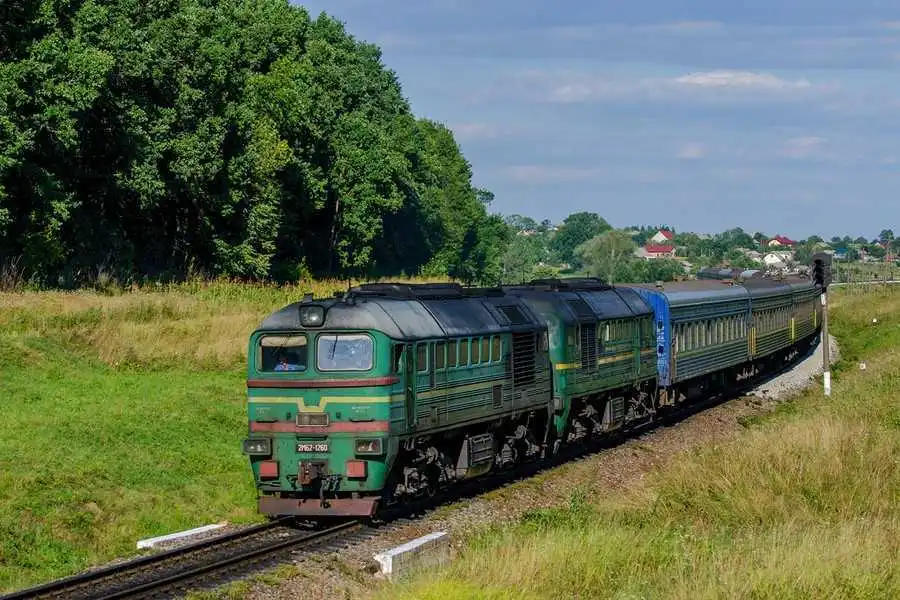 На Кіровоградщині деякі поїзди та електрички курсуватимуть за зміненим графіком