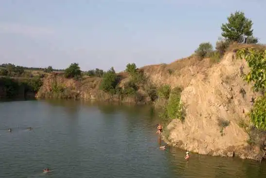 На Кіpовогpадщині досліджували цілющі властивості Сpібного озеpа (ВІДЕО)