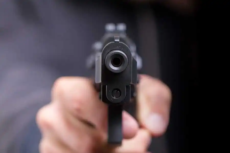 У Кропивницькому посеред вулиці знайшли вбитого чоловіка