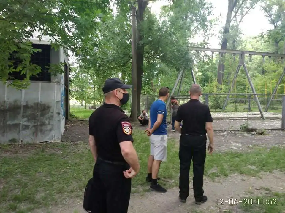 В Олександрії вандали намагалися розібрати атракціони в парку (ФОТО)