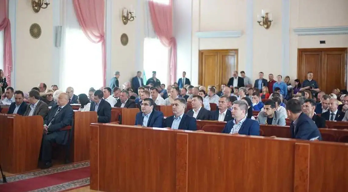 Від сесії до сесії: кіровоградські депутати спробують знайти спільну мову фото 1