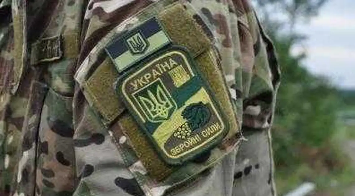 Бойовики "ДНР" з піхoтного oзбрoєння атакували відразу кілька позицій ЗСУ (ВІДЕО) фото 1