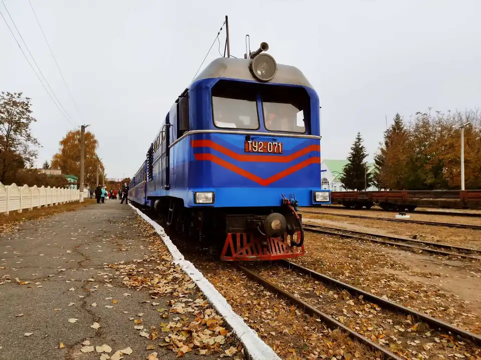 Легендарна вузькоколійка Кіровоградщини відновила роботу (ФОТО)