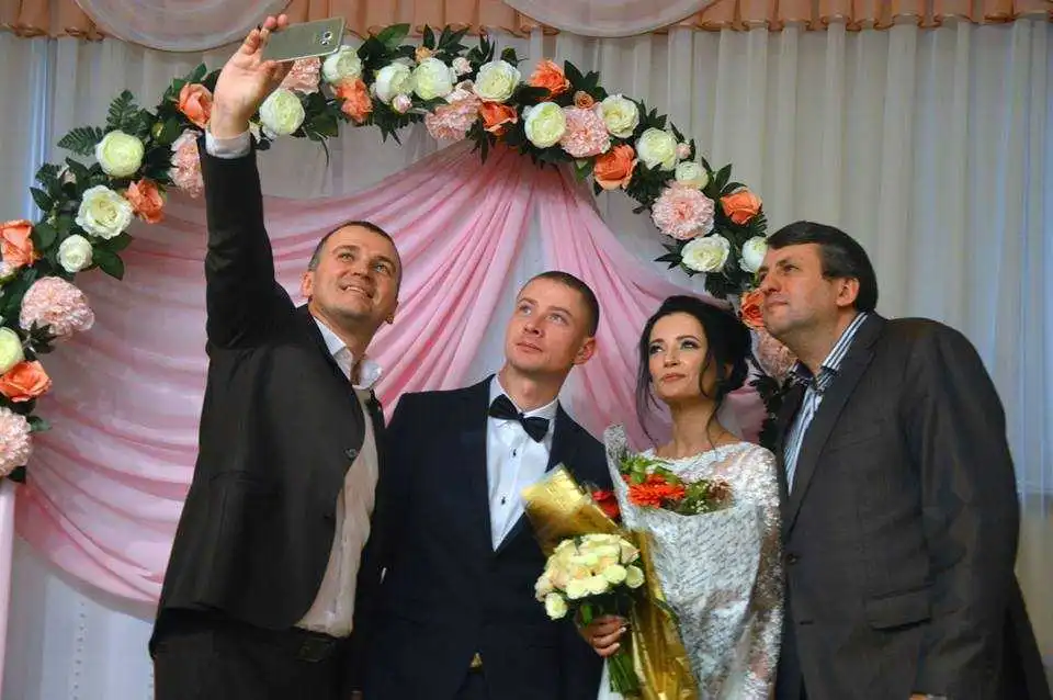 «Шлюб за добу»: на Кіpовогpадщині понад 800 паp одpужилися за пpишвидшеною пpоцедуpою фото 1