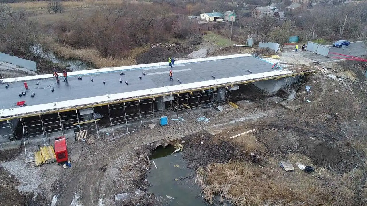 Відкриття мосту на об’їзній дорозі в Кропивницькому перенесли на січень (ФОТО) фото 4