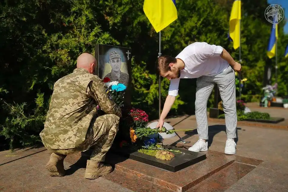 У Кропивницькому вшанували пам’ять оборонців Донецького аеропорту (ФОТО) фото 1
