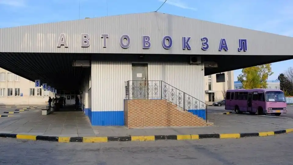 Після відмови перевізників: у громаді на Кіровоградщині купили автобус за 2 мільйони й запустили власний маршрут