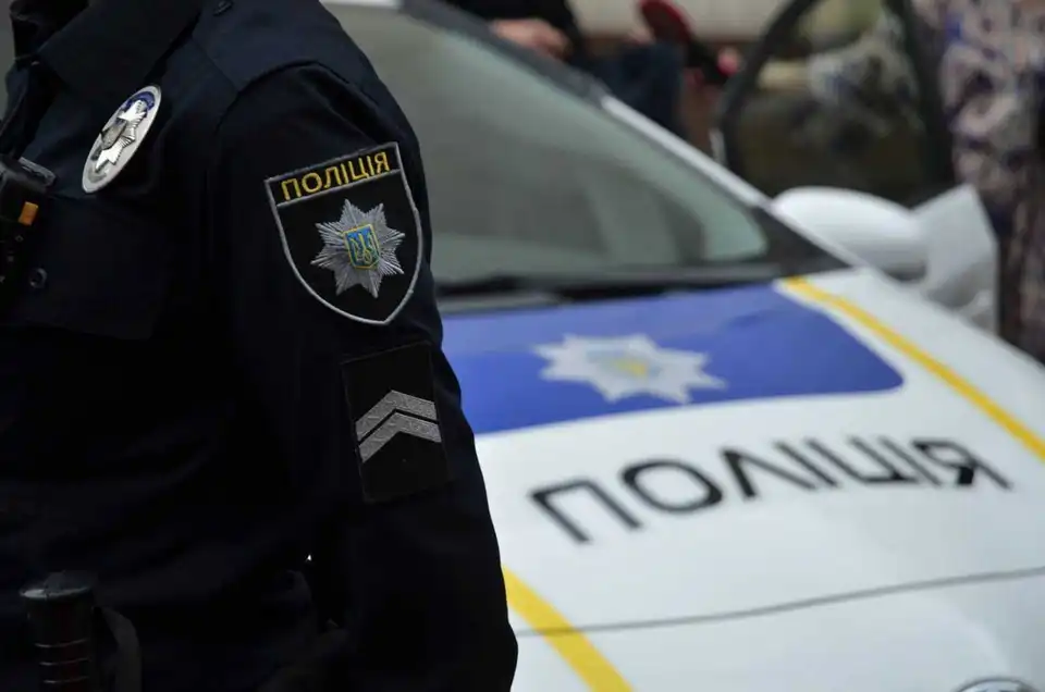 У Кропивницькому п’яний водій тікав від патрульних та протаранив дві "Toyota Prius" фото 1