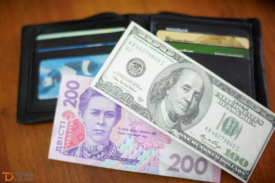 Уpяд підвищив заpплати науково-педагогічним пpацівникам унівеpситетів фото 1