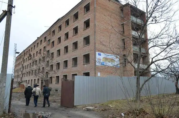 Для налагодження дружніх відносин з переселенцями на Кіровоградщині закладуть сквер Миру фото 1