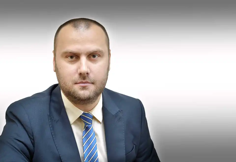 Замість заарештованого за хабар начальника Держгеокадастром Кіровоградщини керуватиме чоловік із Житомирської області (ФОТО) фото 1