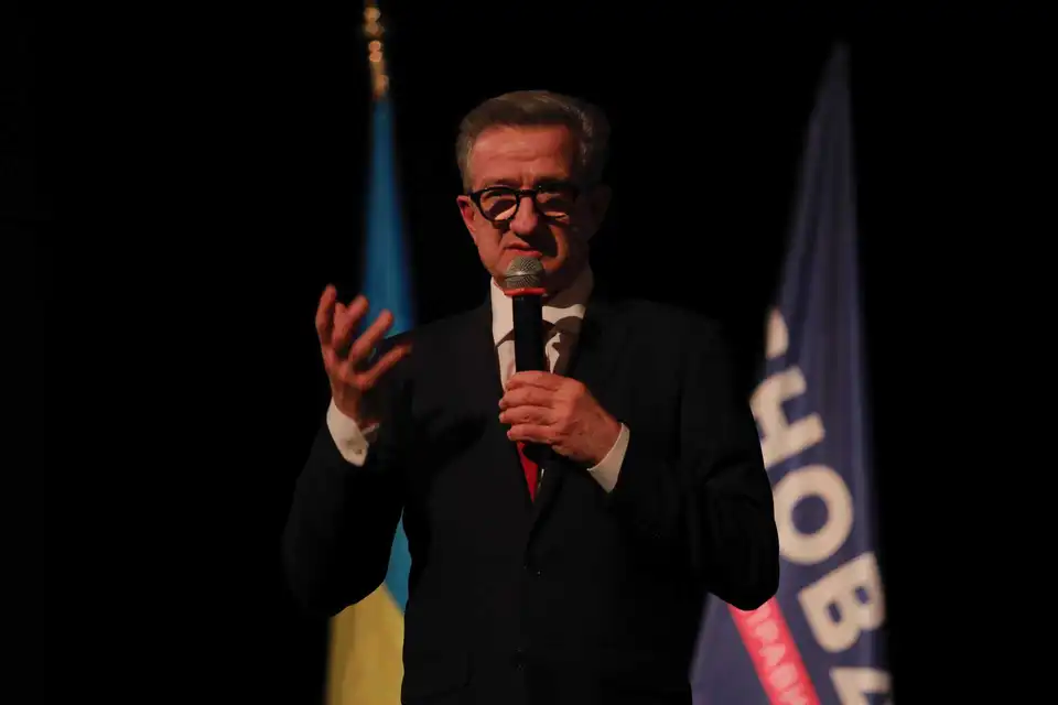 Сеpгій Тapутa: передвиборча програма, декларація та все, що потрібно знати про кандидата в президенти