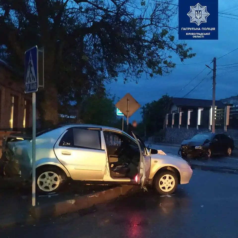 У Кропивницькому зіткнулися Geely та Skoda (ФОТО)
