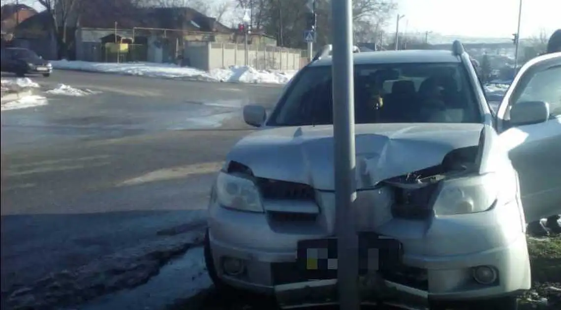 Через ДТП у Кропивницькому кілька днів не працюватиме світлофор (ФОТО) фото 1