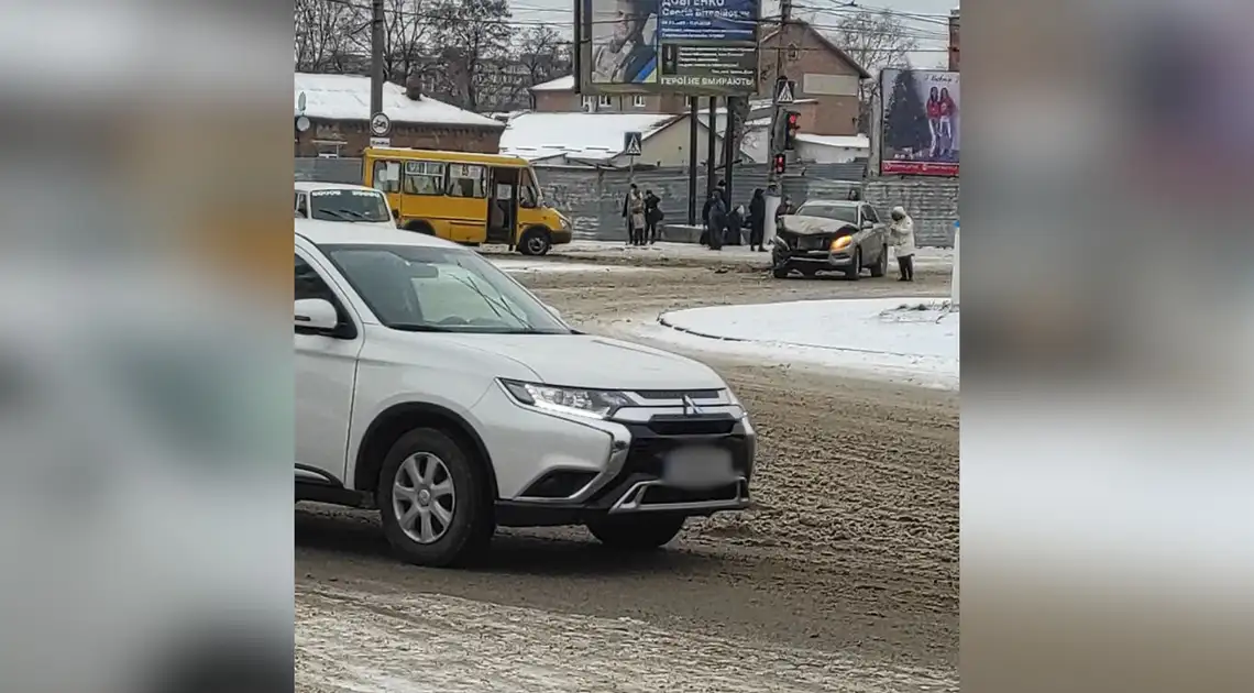 У центрі Кропивницького в аварії травмувались пасажири