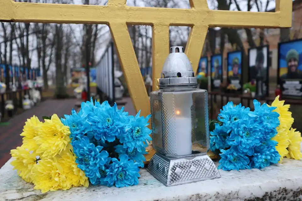 загальнонаціональна хвилина мовчання у Новоукраїнці