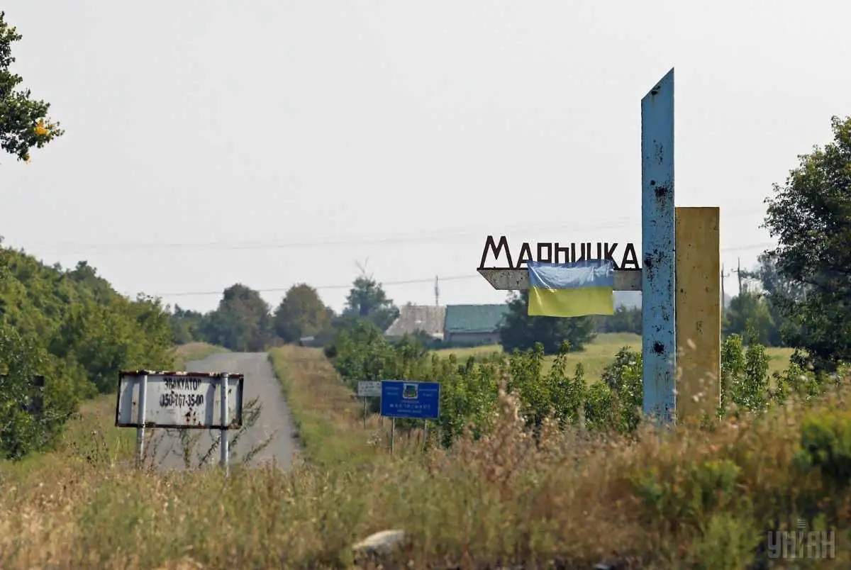 Бойовики «ДНР» на БМП півтори години атакували ЗСУ під Мар’їнкою (ВІДЕО) фото 1