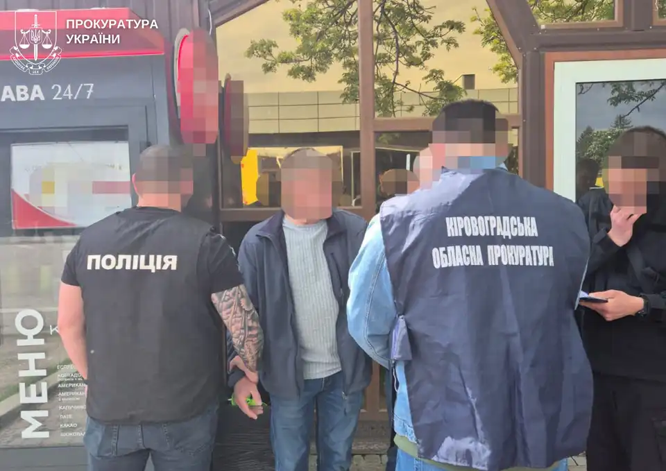 У хабарництві на 3 тисячі доларів підозрюють заступника міського голови на Кіровоградщині
