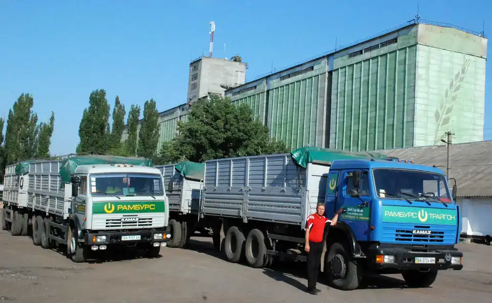 Елеватор на Кіровоградщині не повертає зерно, віддане на зберігання