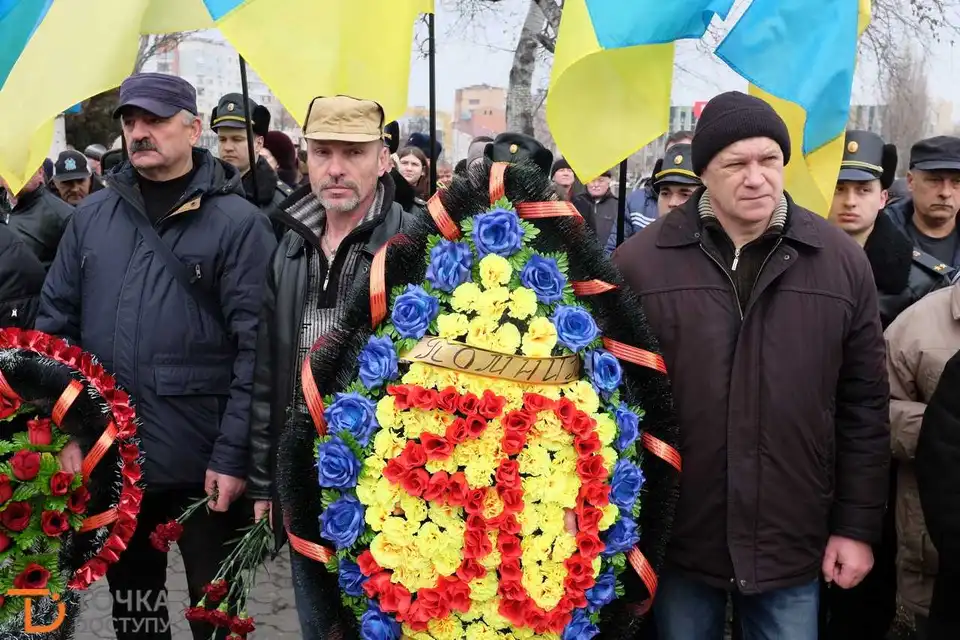 У Кропивницькому урочистою ходою вшанували воїнів-інтернаціоналістів (ФОТОРЕПОРТАЖ) фото 1