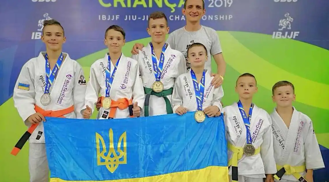 Кропивничани завоювали 5 медалей на чемпіонаті Південної Америки з джиу-джитсу (ВІДЕО) фото 1