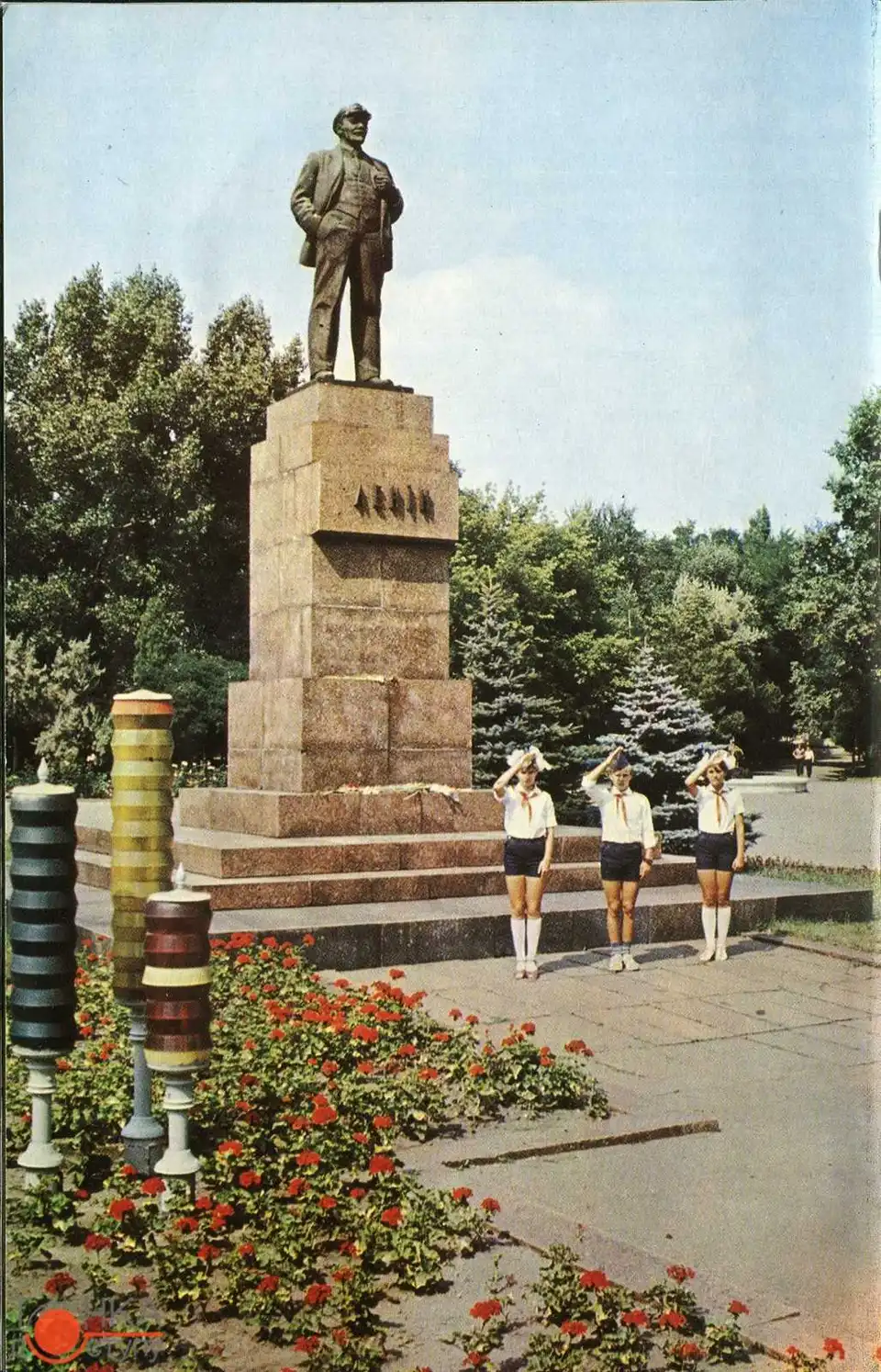 "Від Кіровограда до...": місто тридцять років тому і сьогодні. Пам'ятники і меморіали (ФОТОРЕПОРТАЖ)