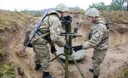 У районі ООС вибухнув міномет "Молот": двоє військових постраждали