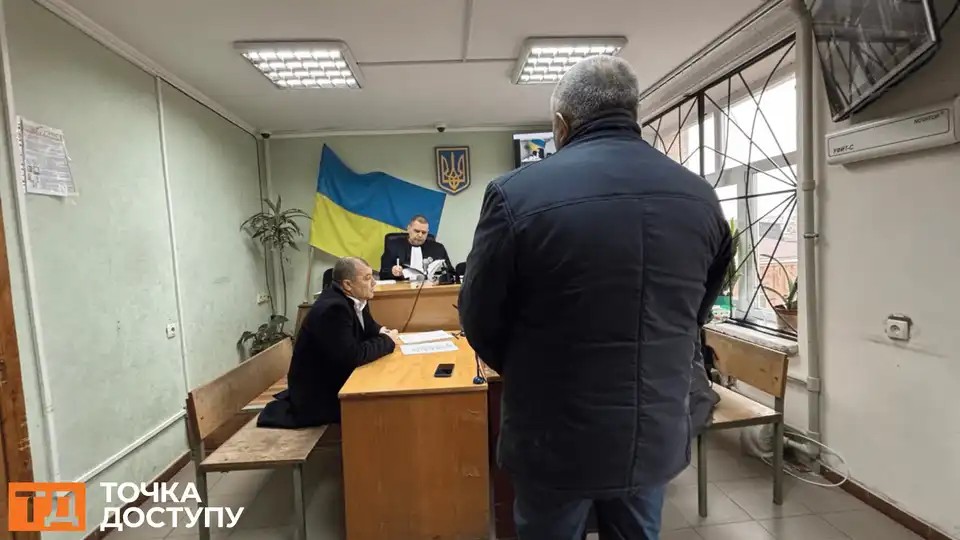 директор КП "Електротранс" з Кропивницького порушив цілодобовий домашній арешт