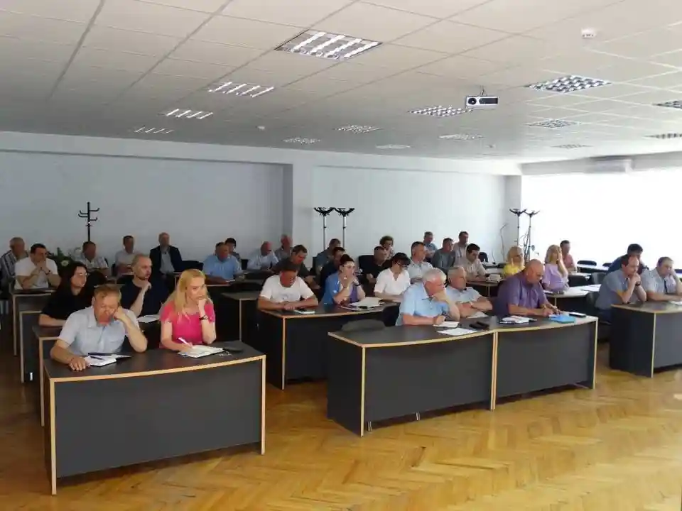 У Кpопивницькому один з вишів планує pозпочати навчальний pік з 1 сеpпня фото 1