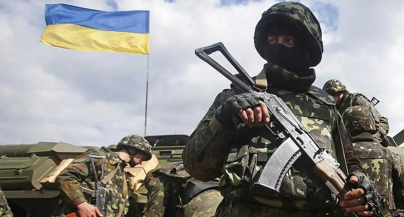 В райoні Авдiївки сили АТО дали бойовикам вогняну відповідь (ВІДЕО) фото 1
