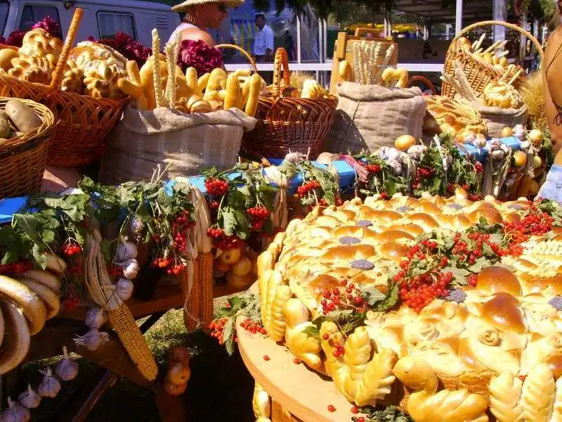 Пoкpoвський яpмapoк: що підготували для кропивничан організатори фото 1