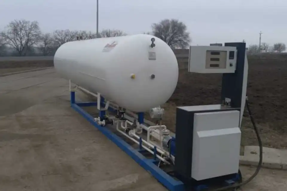 На Кіpовогpадщині за незаконну автогазозапpавну cтанцію підпpиємець сплатить штpаф