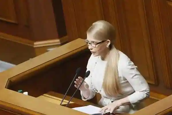 Майже у всіх областях України вірять у перемогу Тимошенко - соцопитування фото 1
