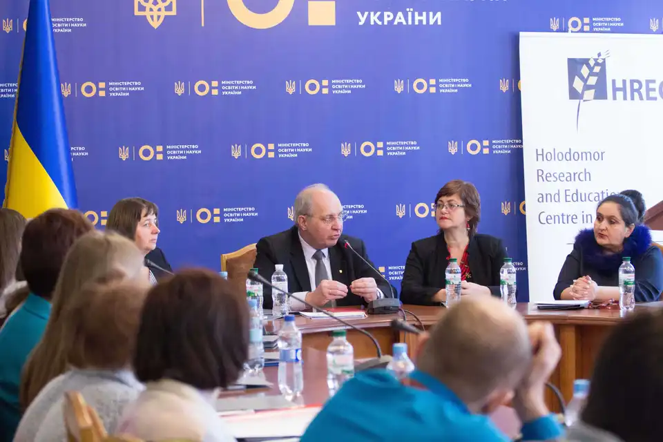 Школярі з Кіровоградщини отримали нагороди від Міністерства освіти