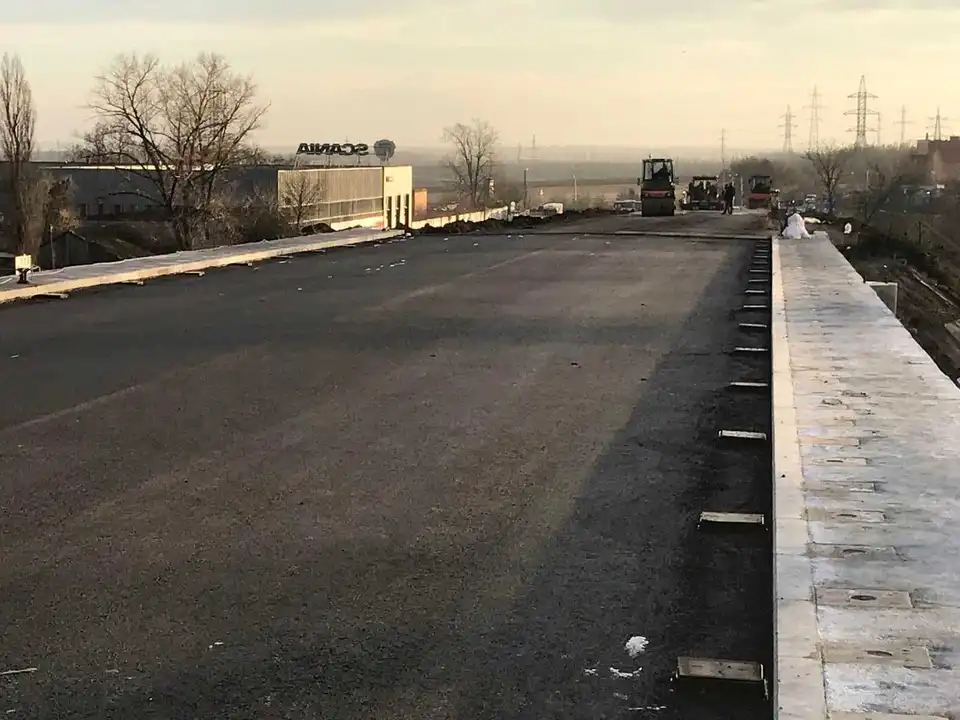 Рух шляхопроводом між Кропивницьким та селищем Нове відкриють наступного тижня фото 1