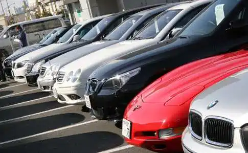 Підводні камені: стало відомо, чим загрожує придбання дешевих вживаних авто з Європи фото 1