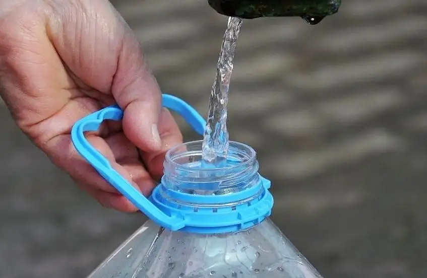 Без води
