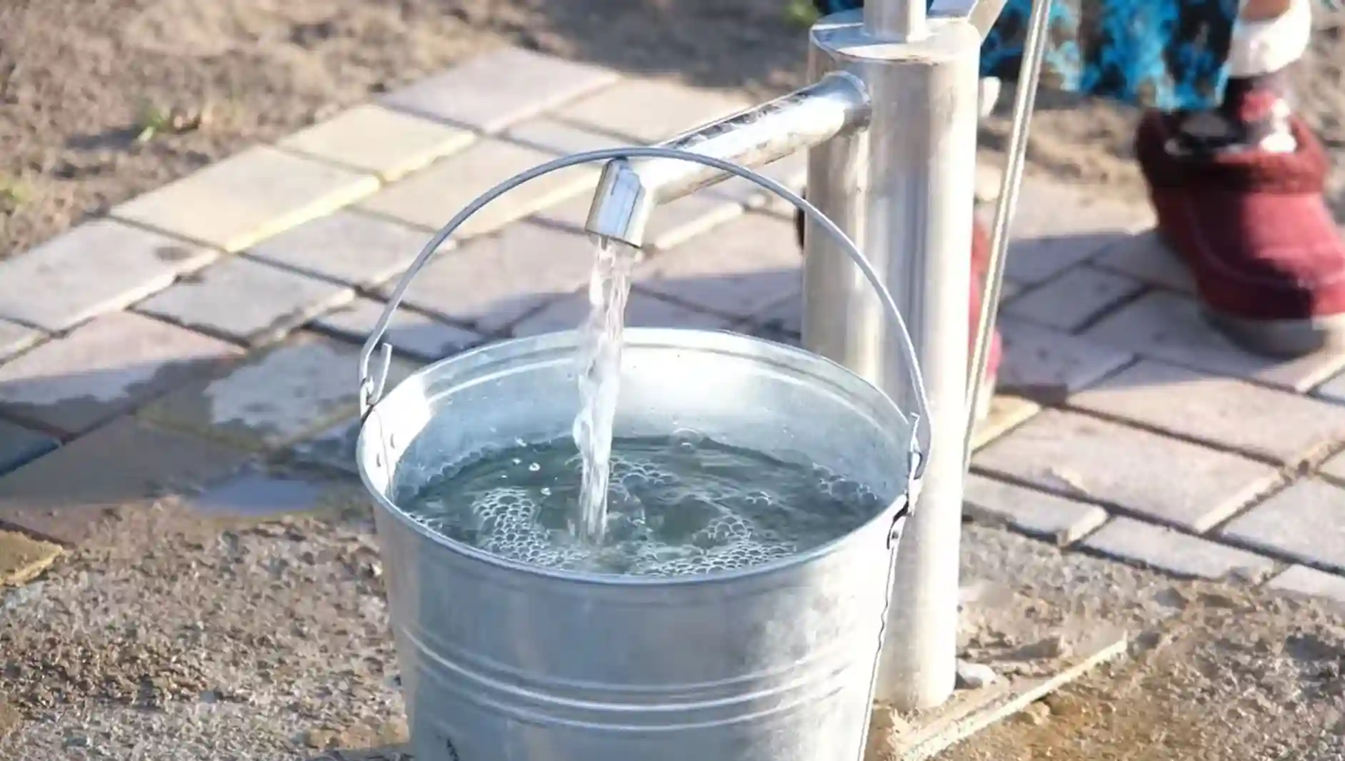 вода у свердловині