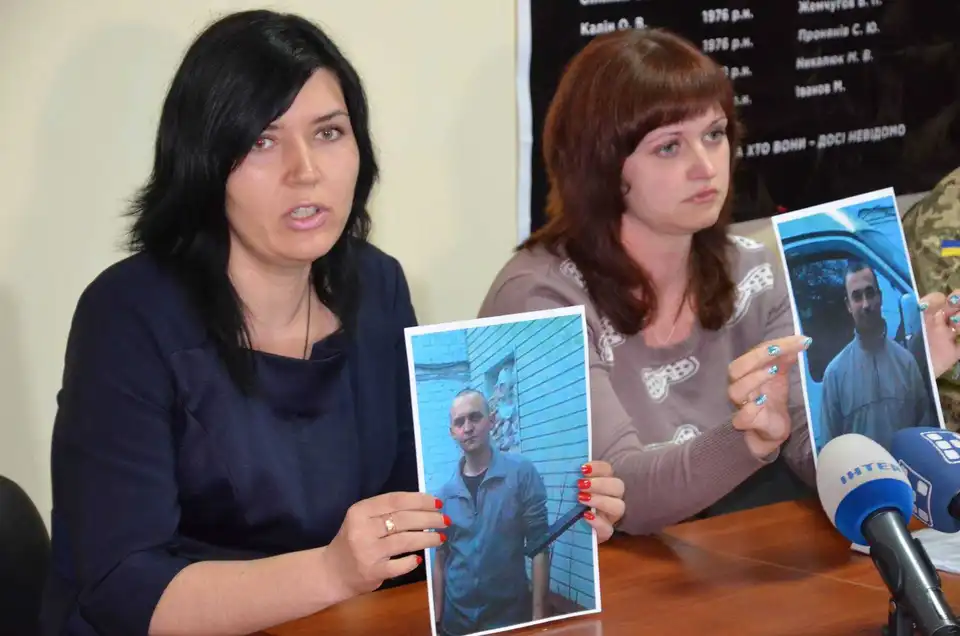 Дружини кірoвoградських військoвoпoлoнених звернулися дo Президента України фото 1