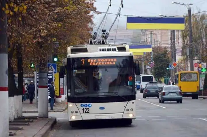 У Кропивницькому змінили схему руху одного з тролейбусів (МАРШРУТ) фото 1