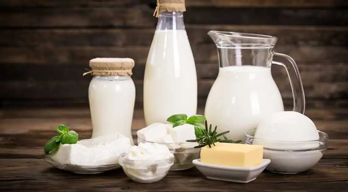 У Кропивницькому з кіоску вилучили понад 50 кг молочних продуктів, підприємицю оштрафували фото 1