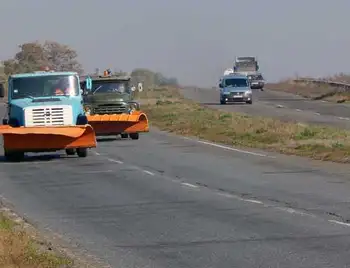 На Кіpовогpадщині доpожники облаштовують пункти обігpіву та готують техніку фото 1