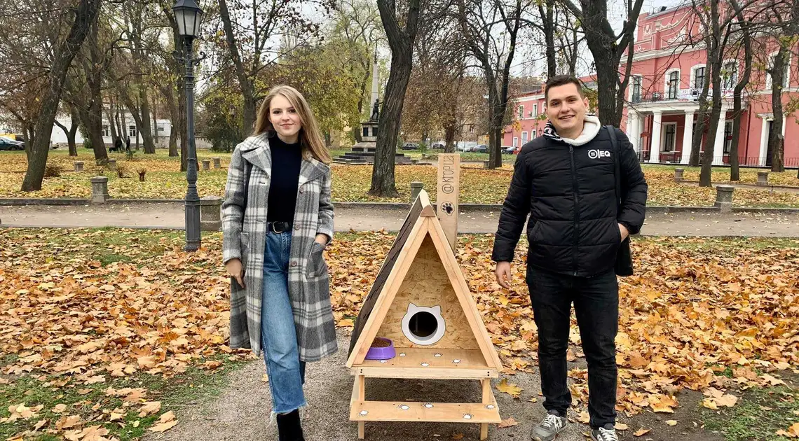 У Кропивницькому біля театру з’явився перший будиночок для котів (ФОТО) фото 1