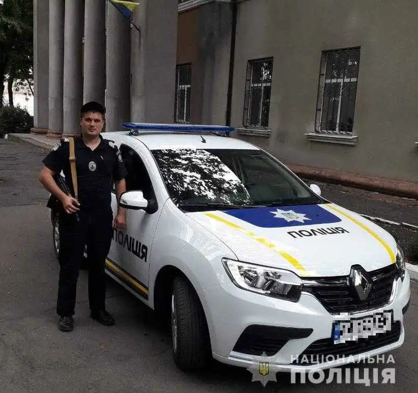 У місті на Кіровоградщині відділення поліції отримало новий автомобіль