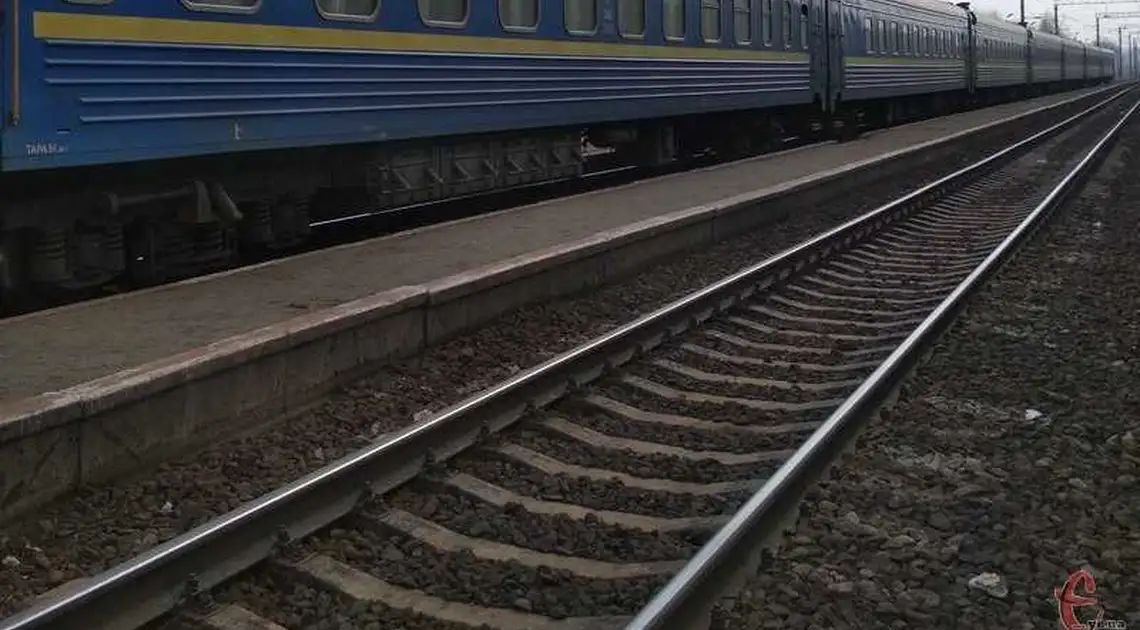 На Кіровоградщині під колесами потяга загинув чоловік фото 1