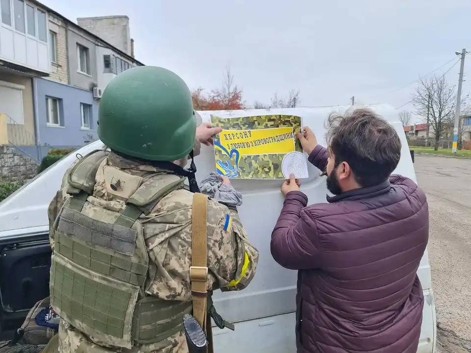 Водії повернулися з Херсона зі сльозами на очах: кропивницька волонтерка про допомогу деокупованому місту